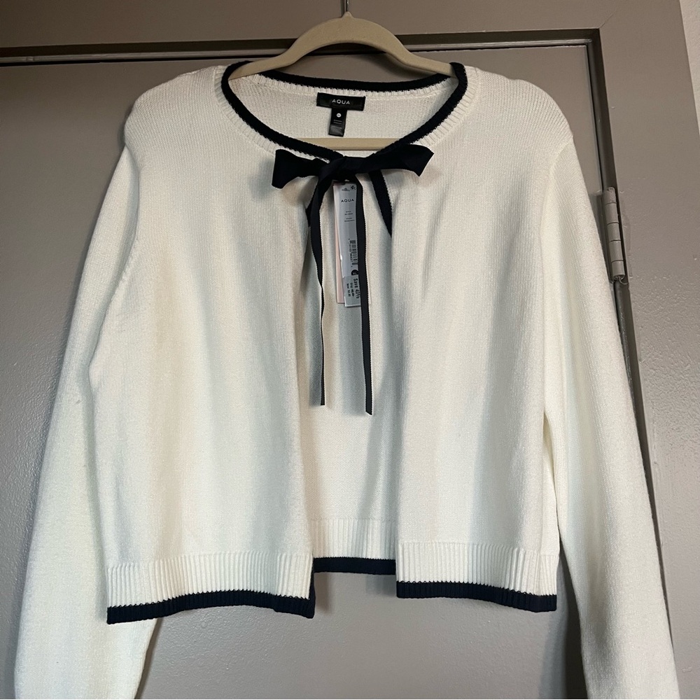 Aqua Women's White Sweater with Navy Trim